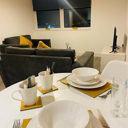 #0509 Two Bedroom Serviced Apartment- Free Parking ダービー エクステリア 写真