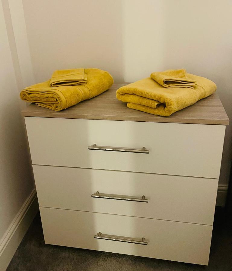 #0509 Two Bedroom Serviced Apartment- Free Parking ダービー エクステリア 写真