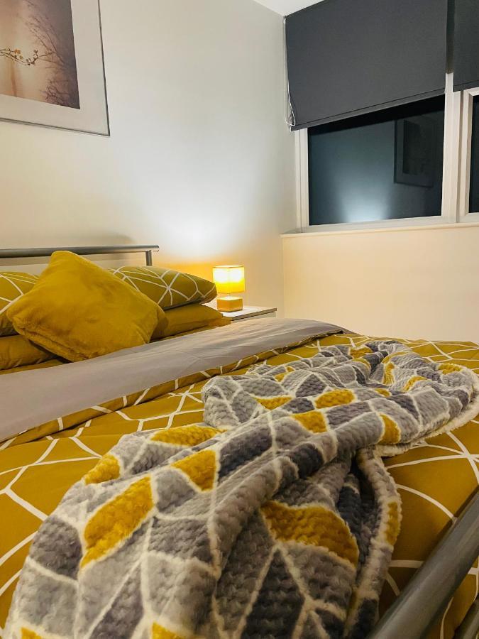 #0509 Two Bedroom Serviced Apartment- Free Parking ダービー エクステリア 写真