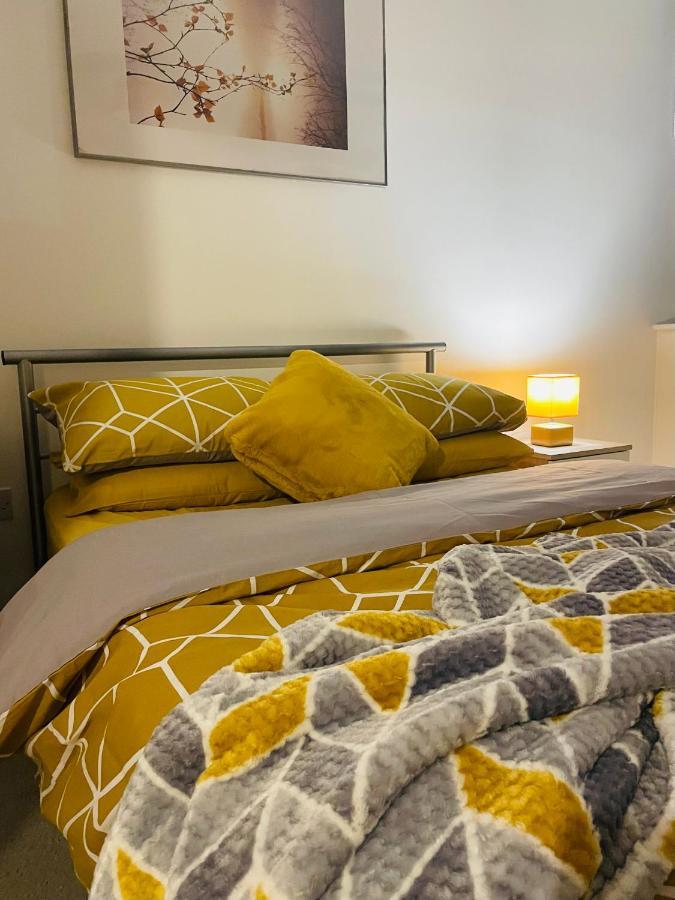#0509 Two Bedroom Serviced Apartment- Free Parking ダービー エクステリア 写真